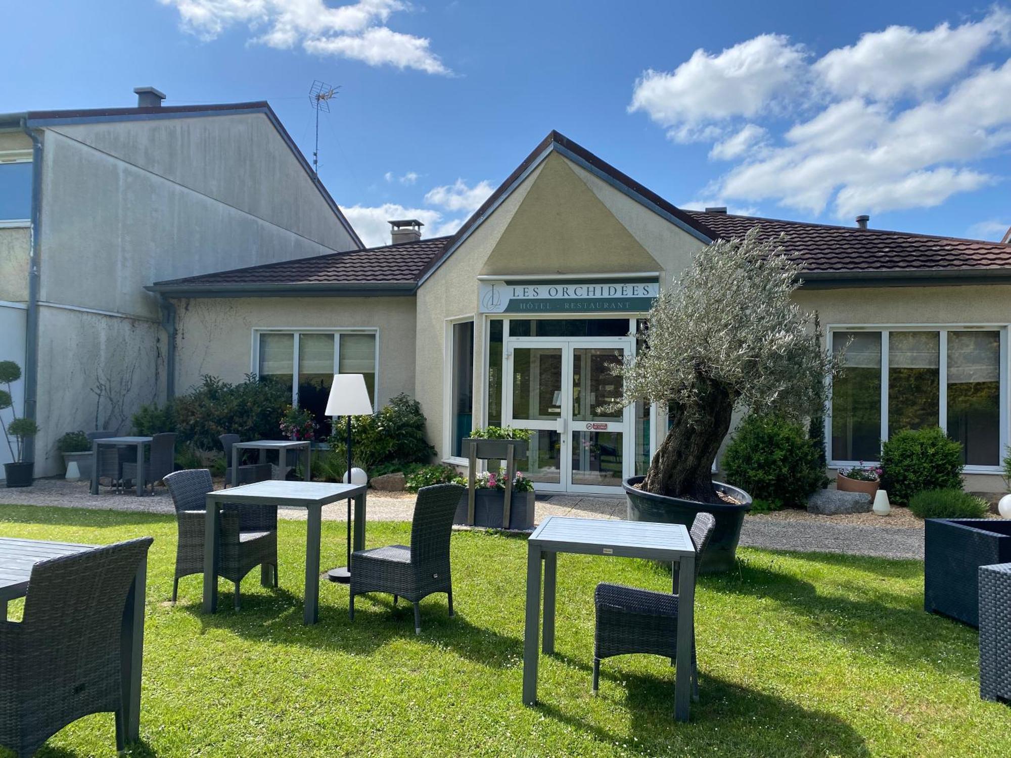 Les Orchidees , Hotel & Restaurant Верден-сюр-Мез Екстер'єр фото